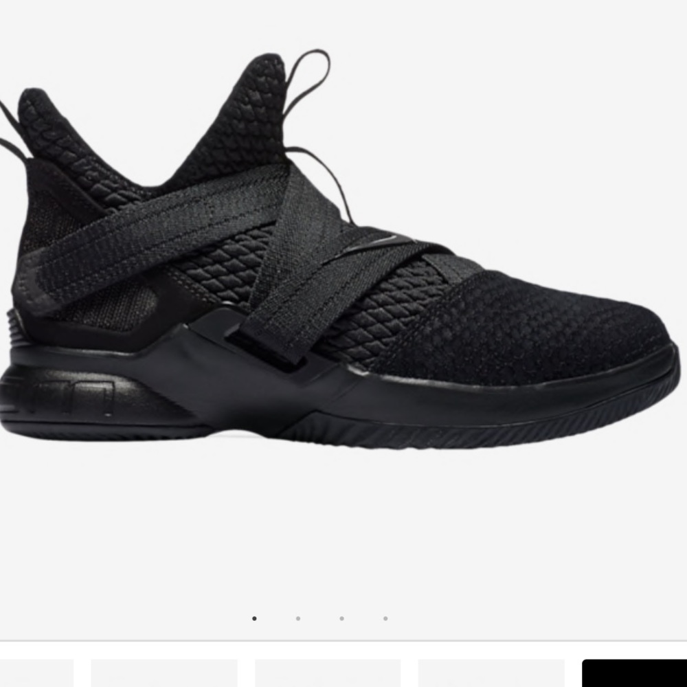 Nike LeBron Soldier XII SFG size 7y / woman’s 8.5